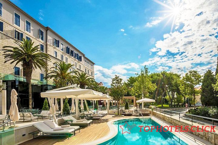 croatia top beach resorts hotel park