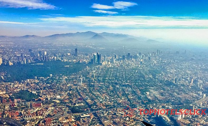 Antena de la Ciudad de México en un día de invierno